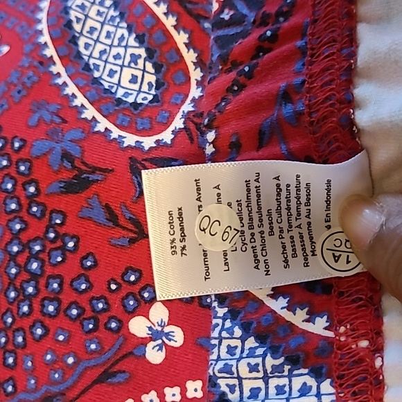 Talbots Red White & Blue Paisley Print A-Line Pull On Stretch Skirt, Sz PM NWT - Picture 5 of 8